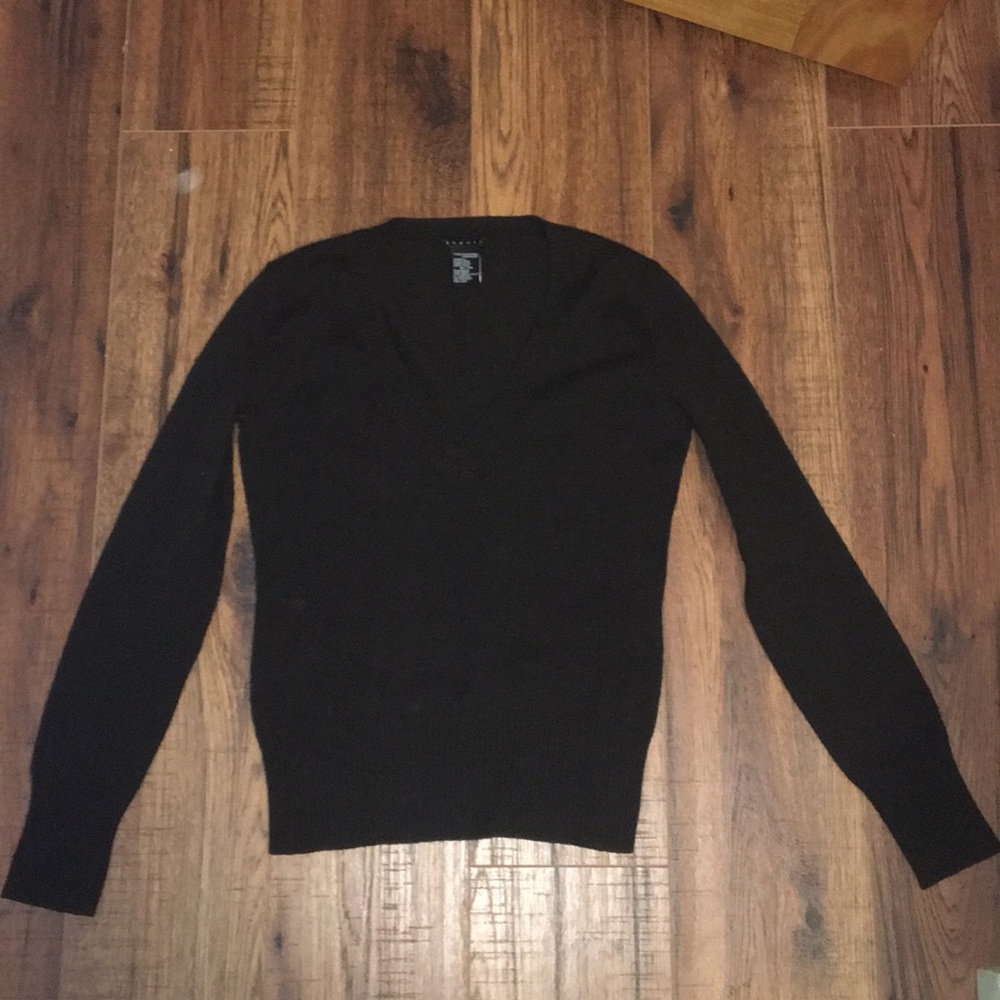 Women’s Theory cashmere sweater